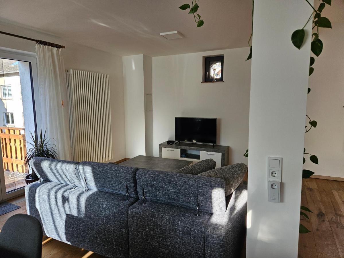 Apartment Casa Rares *
